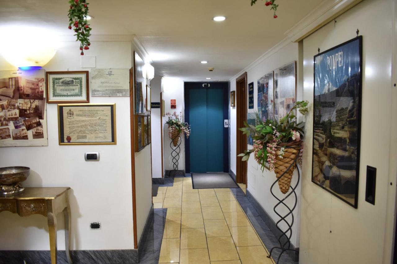 Hotel Ristorante Amitrano بومبيي المظهر الخارجي الصورة