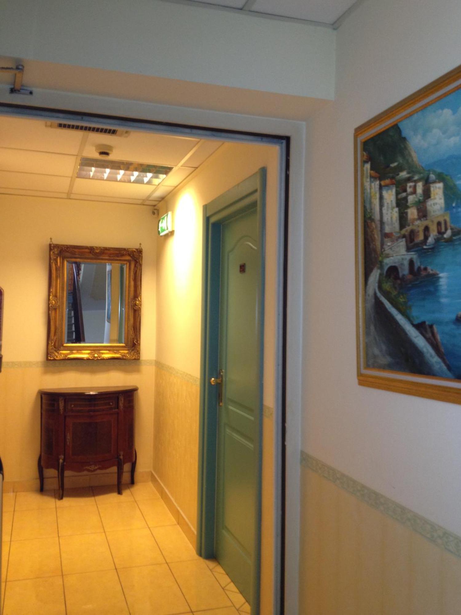 Hotel Ristorante Amitrano بومبيي المظهر الخارجي الصورة