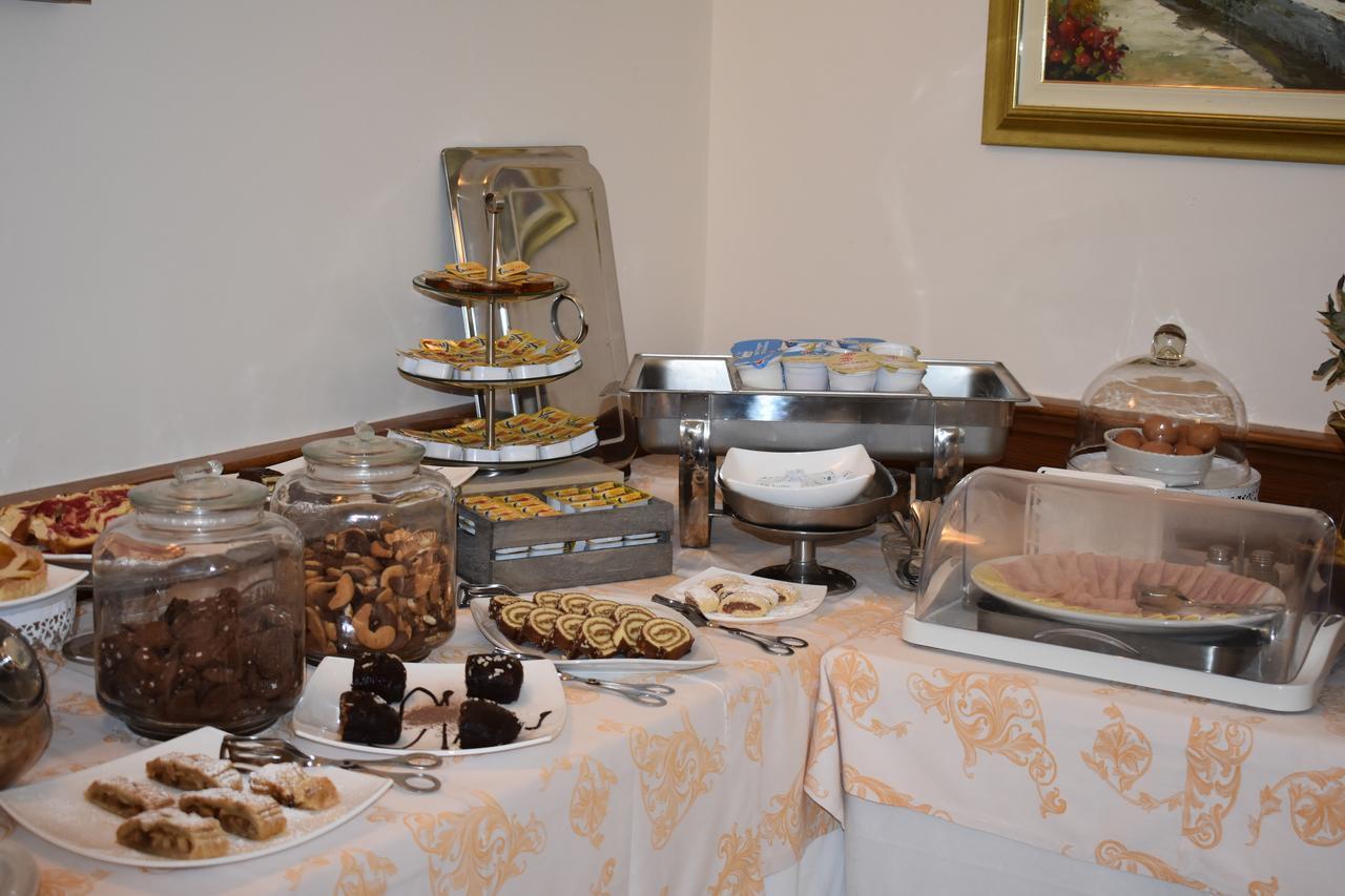 Hotel Ristorante Amitrano بومبيي المظهر الخارجي الصورة